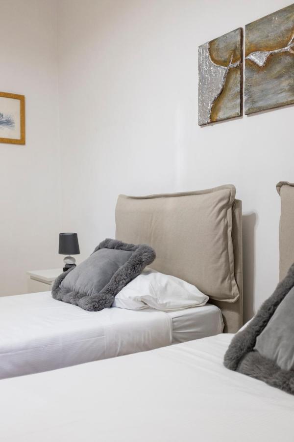 Tiber Majesty 25 Piazza Del Popolo Apartment โรม ภายนอก รูปภาพ